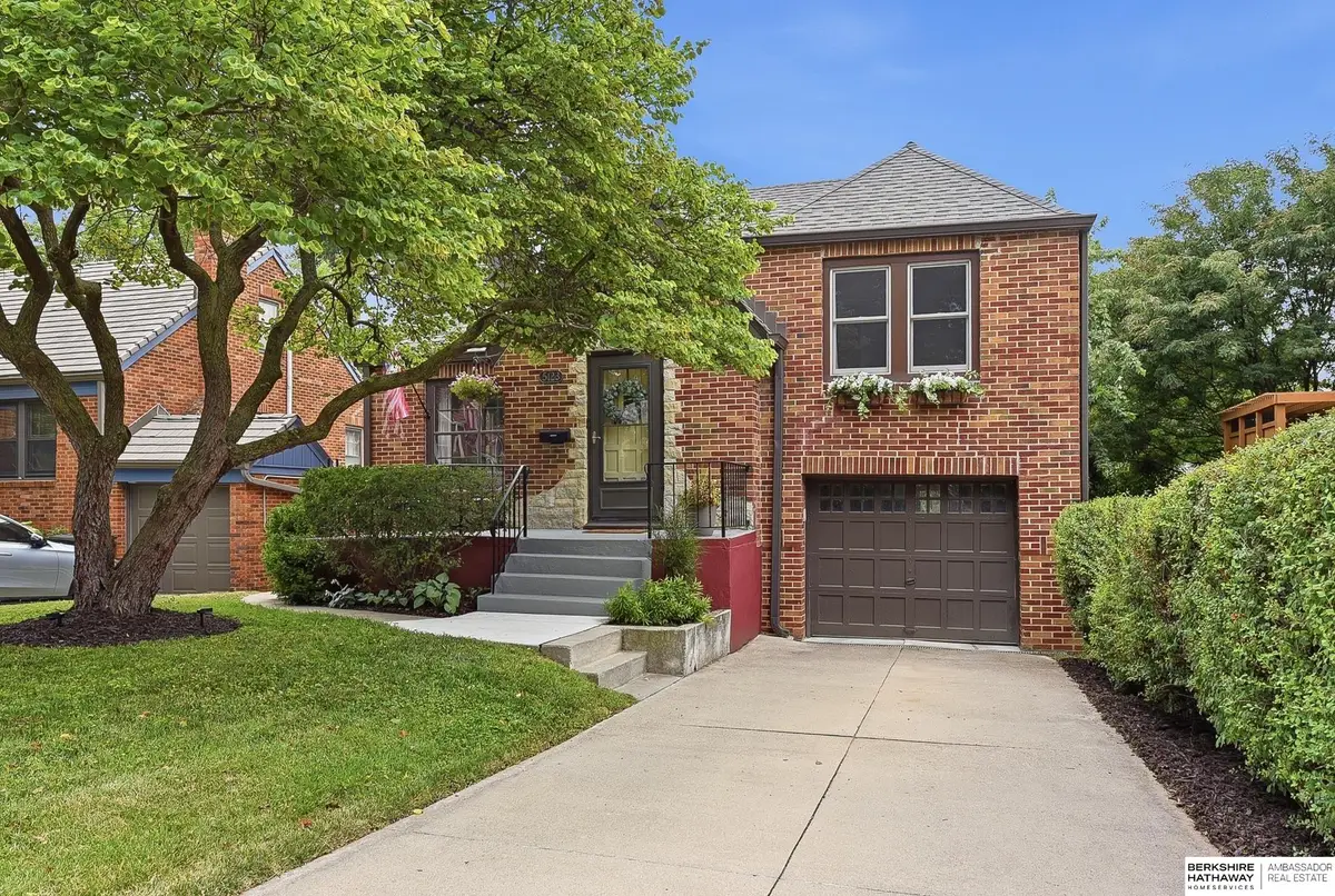5123 Lake Street, Omaha, NE 68104 - #1