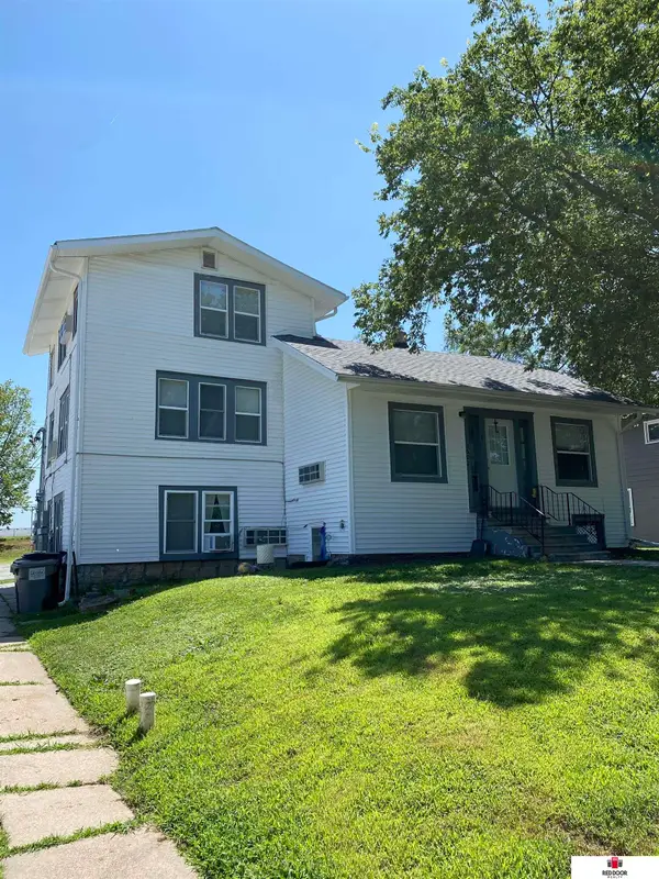 3502 S 51 Street, Lincoln, NE 68516