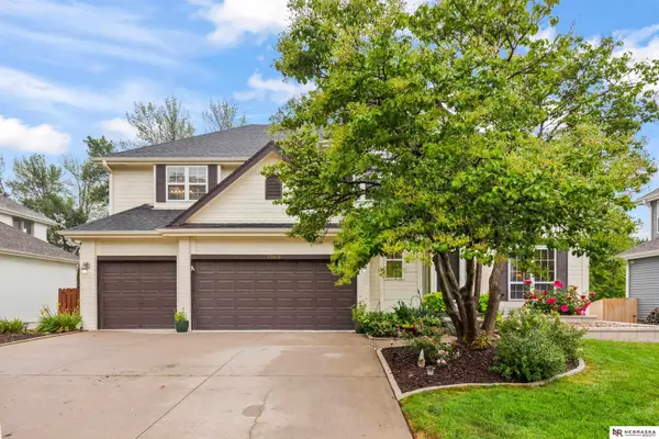 17468 Renfro Street, Omaha, NE 68135-9999