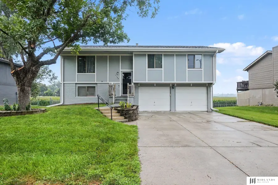 5129 Galloway Street, Bellevue, NE 68157 - #2