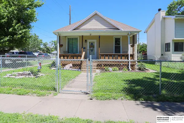 2830 Ave D Avenue, Council Bluffs, IA 51501