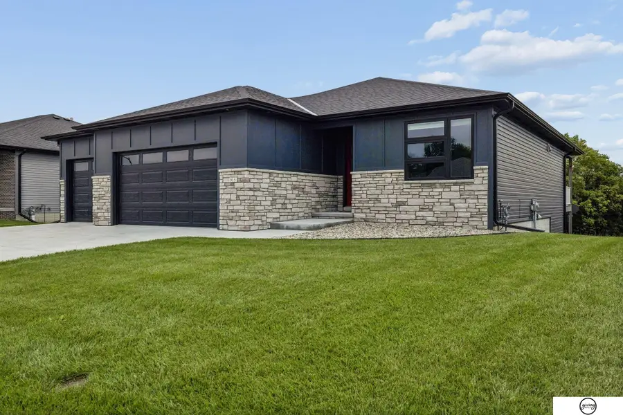 915 Hackberry Street, Bennet, NE 68317 - #2
