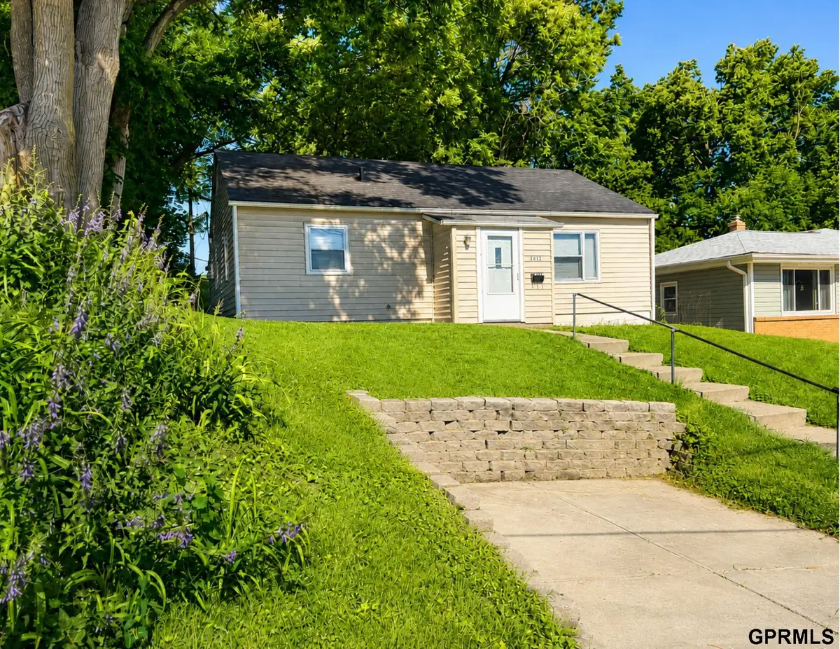 2122 S 46 Street, Omaha, NE 68106 - #1
