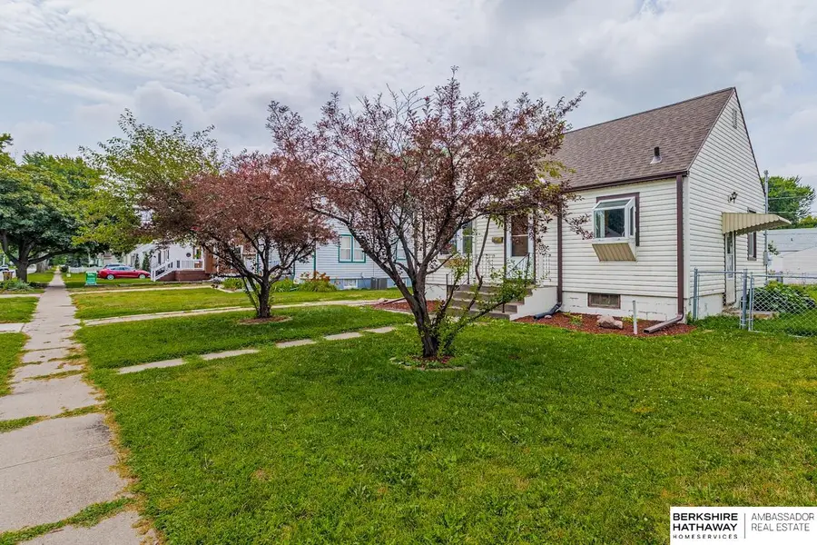 2143 N Clarkson Street, Fremont, NE 68025 - #2