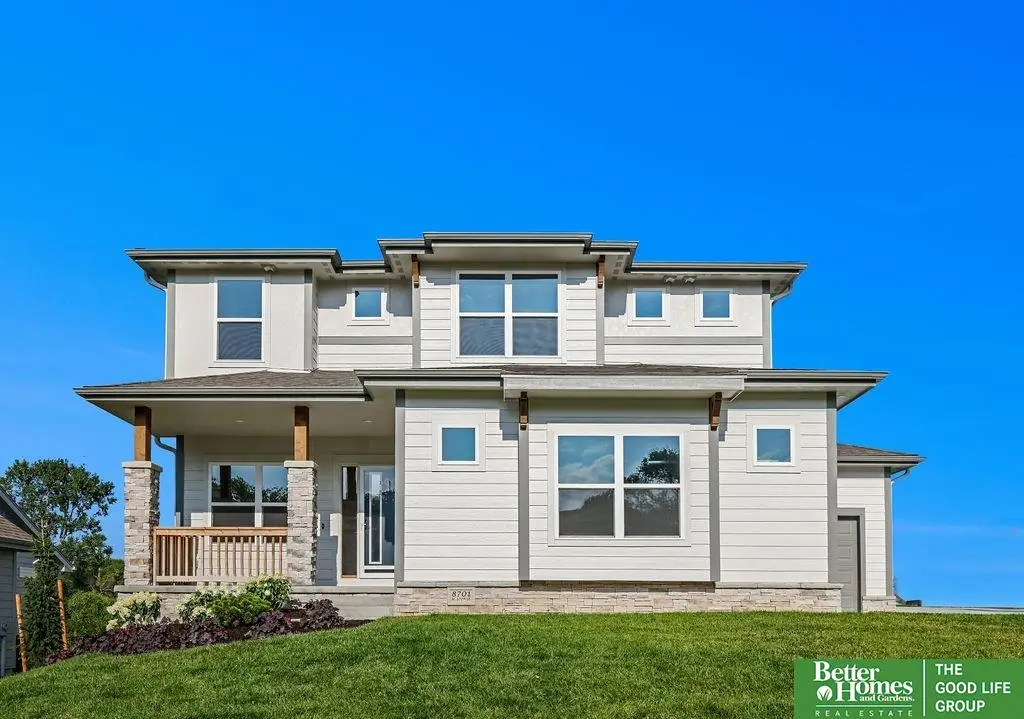 8701 N 177th Street, Bennington, NE 68007 - #1