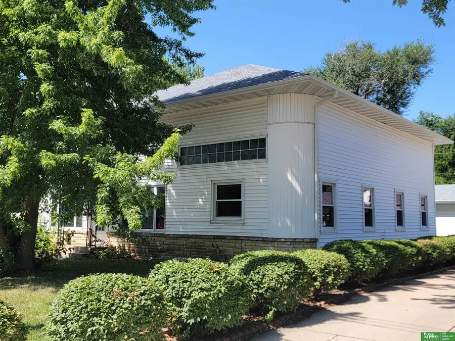1923 N Nebraska Avenue, York, NE 68467 - #2