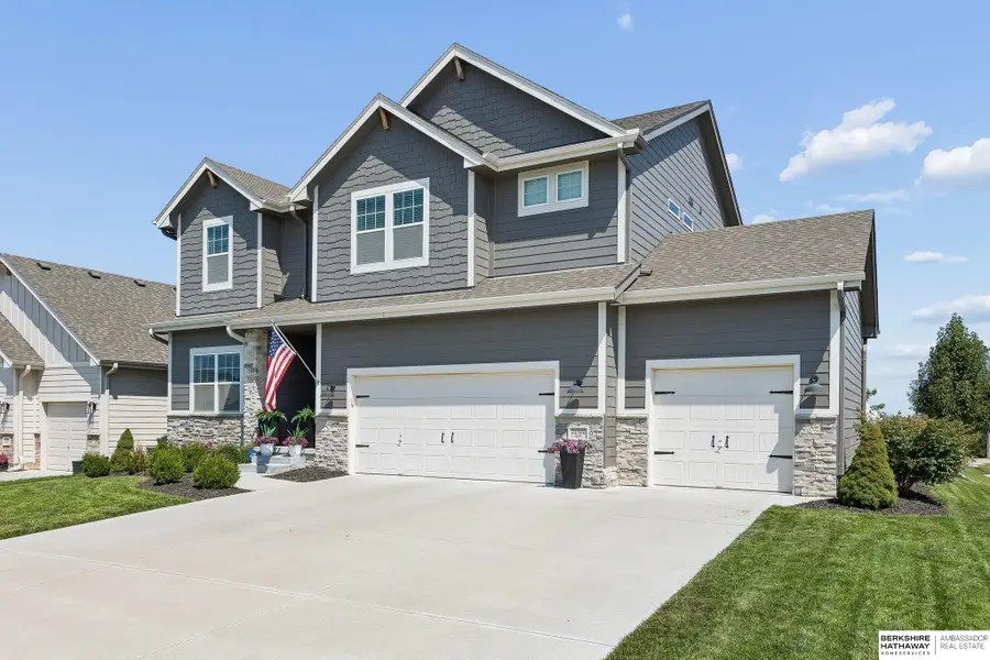 21302 G Street, Elkhorn, NE 68022 - #3