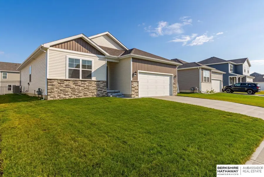 7111 S 205th Street, Gretna, NE 68028 - #3