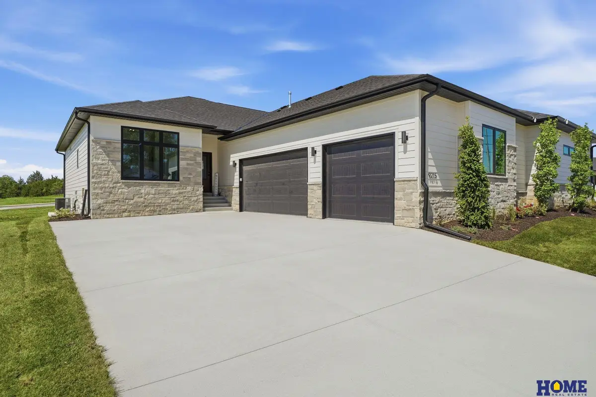 9215 Triana Lane, Lincoln, NE 68520 - #1