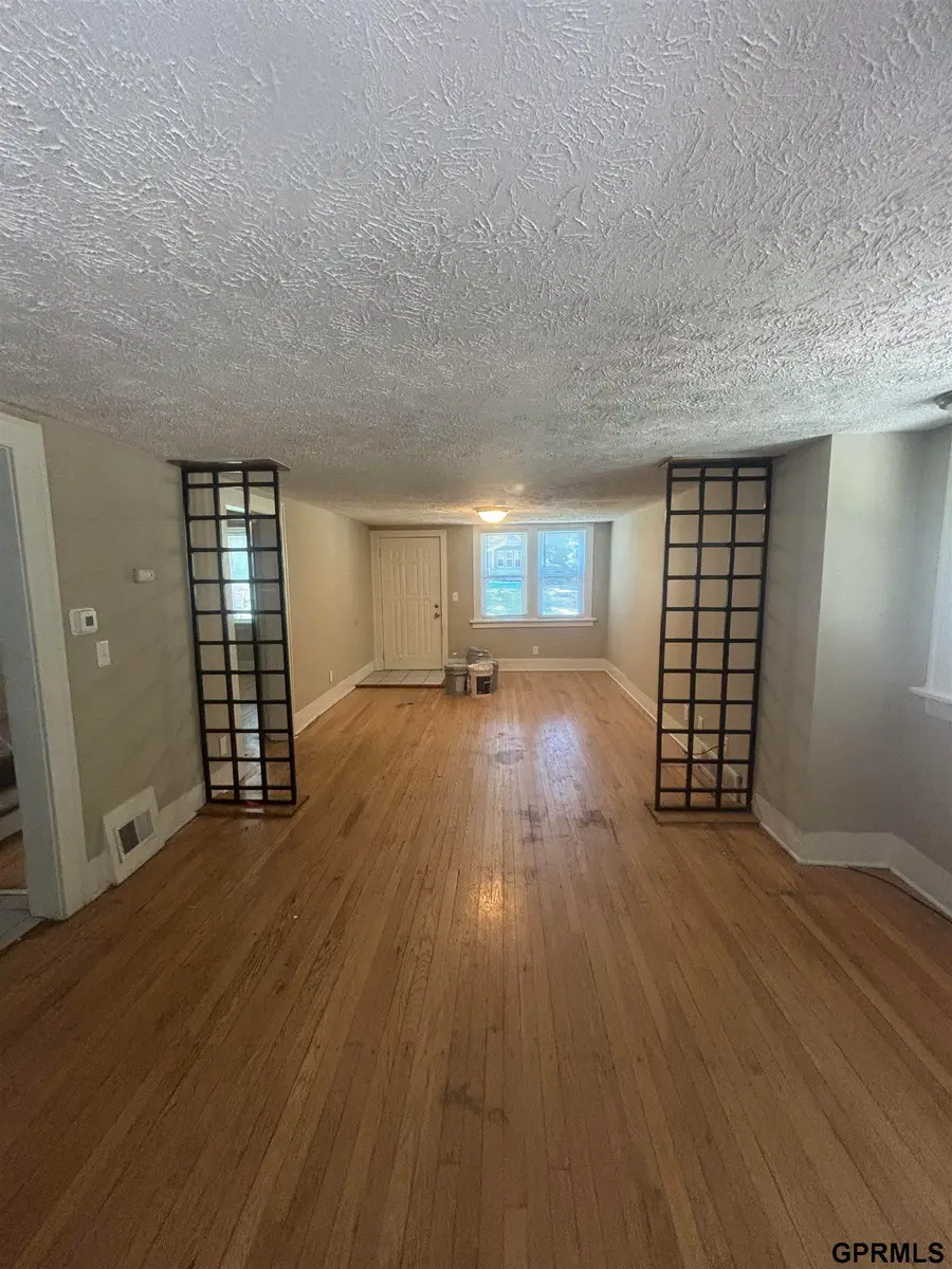 4205 Emmet Street, Omaha, NE 68111 - #2