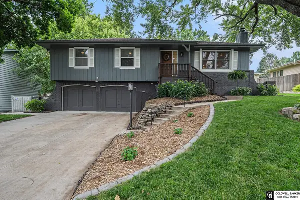 16419 Pierce Street, Omaha, NE 68130