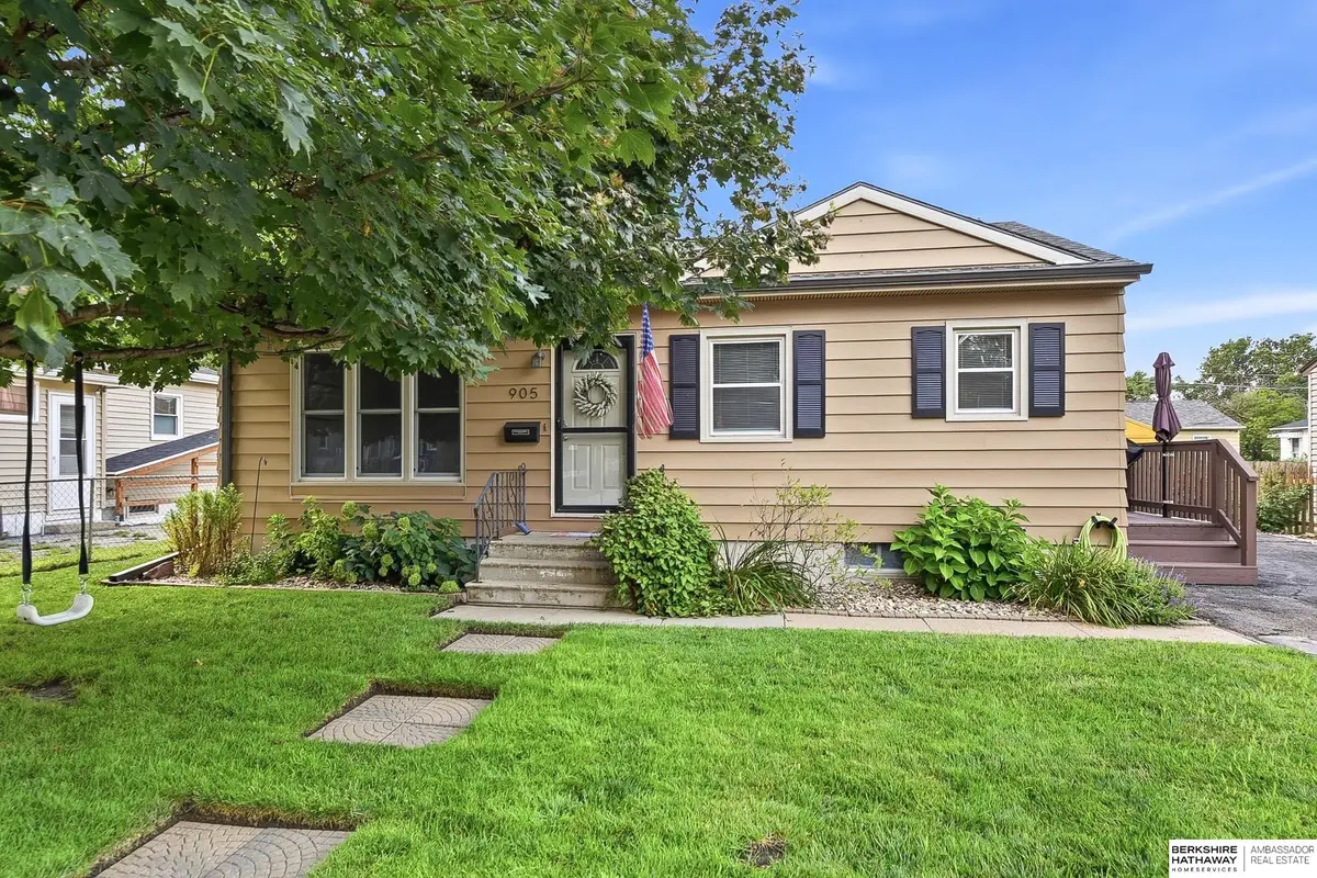 905 Hopkins Drive, Bellevue, NE 68005 - #1