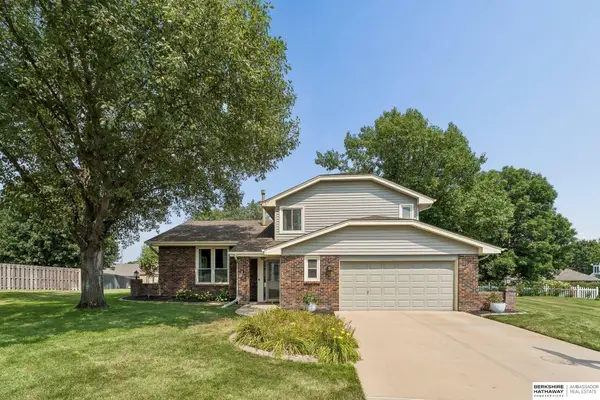 1235 S 169th Street, Omaha, NE 68130