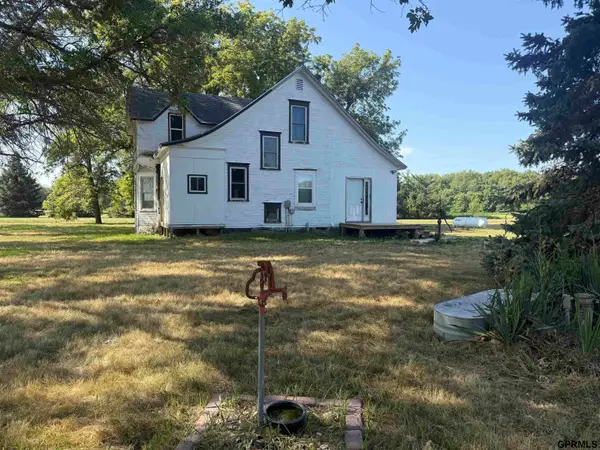 2655 Railroad Avenue, Prague, NE 68050