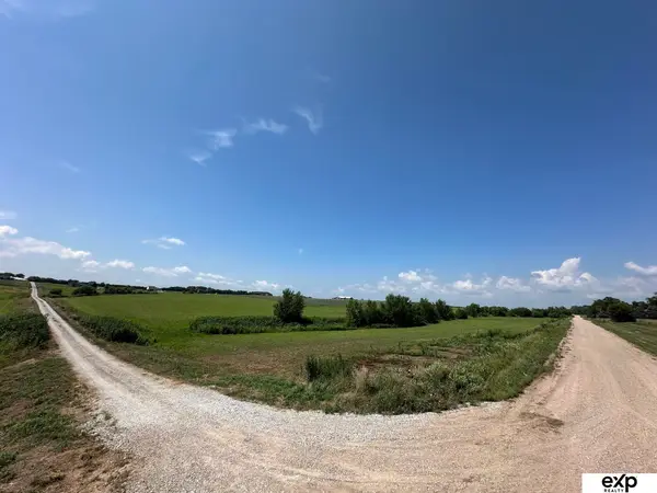 846 Freedom Ridge Road, Yutan, NE 68073