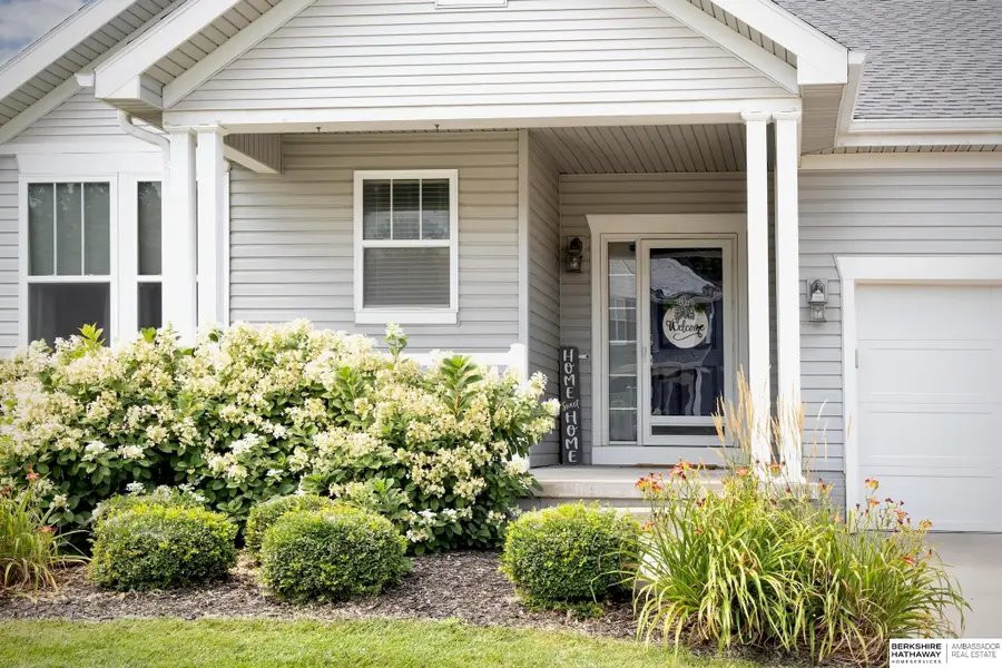 7906 N 152nd Street, Bennington, NE 68007 - #2
