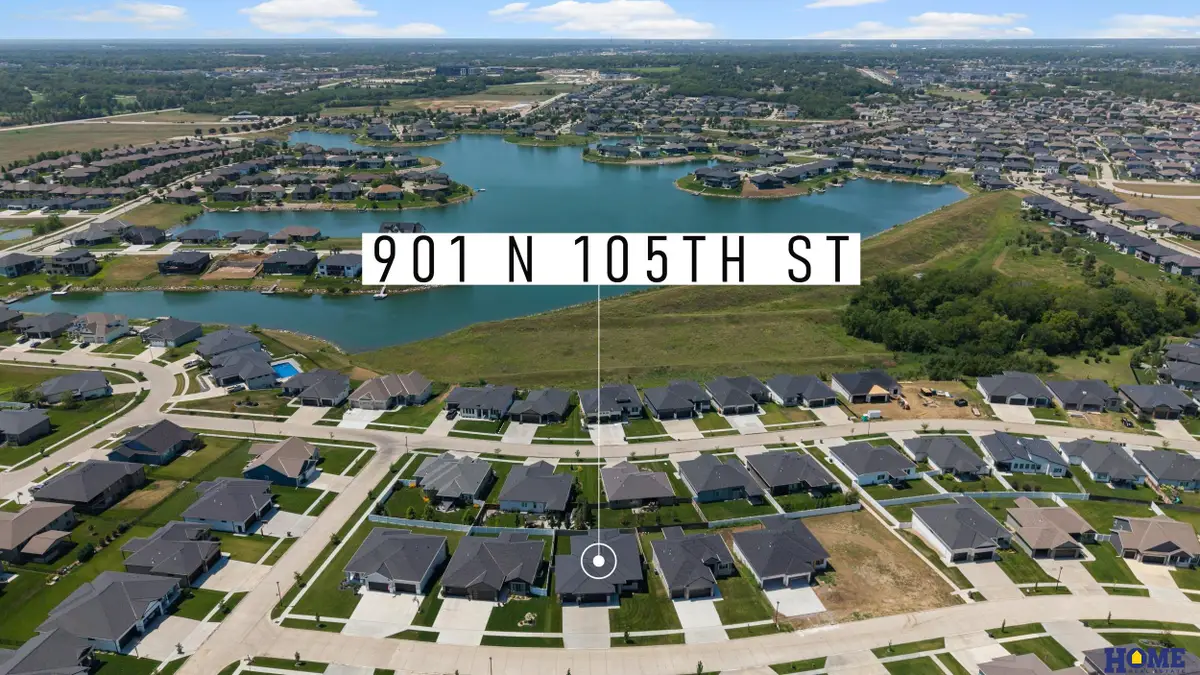 901 N 105th Street, Lincoln, NE 68527 - #1