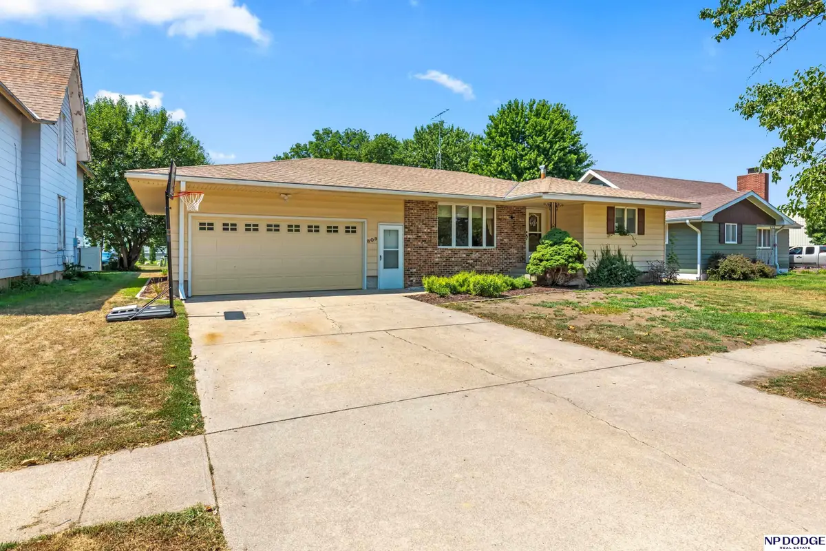 809 Adam Street, Schuyler, NE 68661 - #1