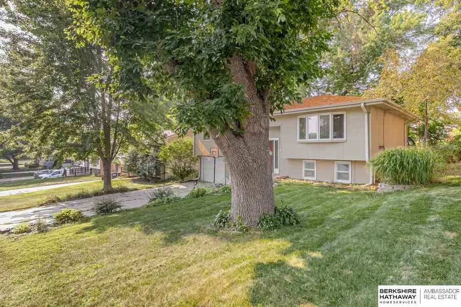 9624 Ames Avenue, Omaha, NE 68134 - #2