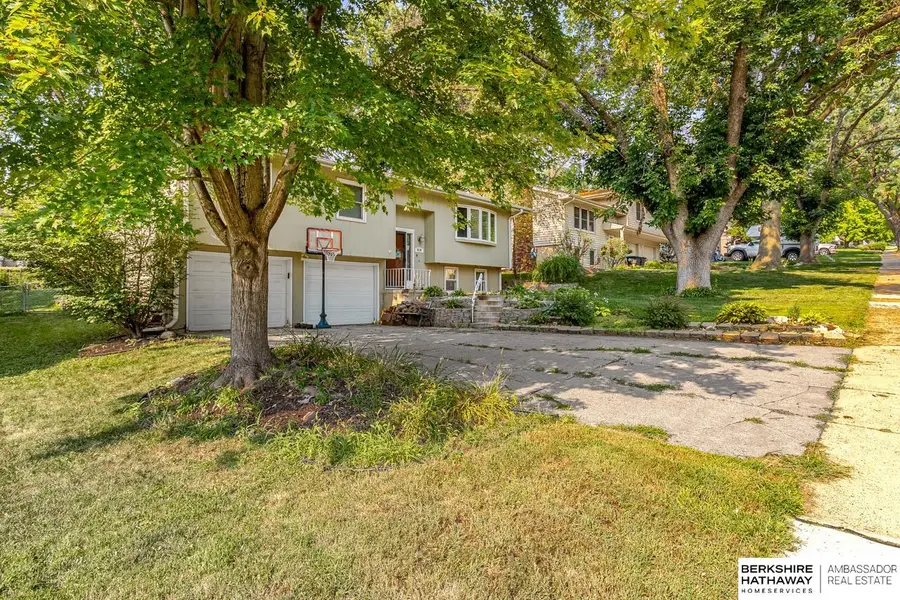 9624 Ames Avenue, Omaha, NE 68134 - #3