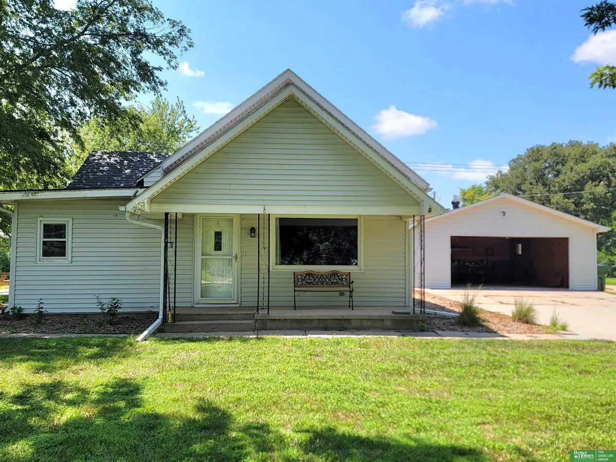 839 7th Avenue, Fairmont, NE 68354 - #1