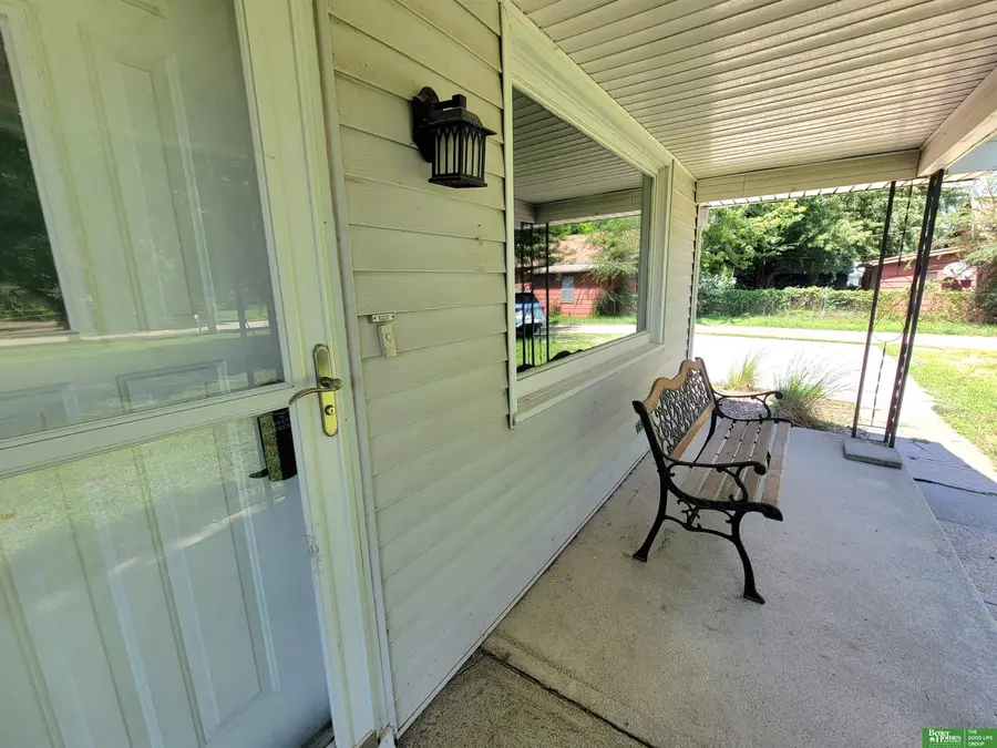 839 7th Avenue, Fairmont, NE 68354 - #2