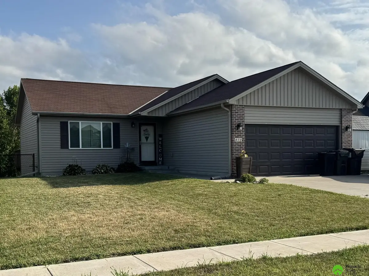 415 W 9 Street, Hickman, NE 68372 - #1