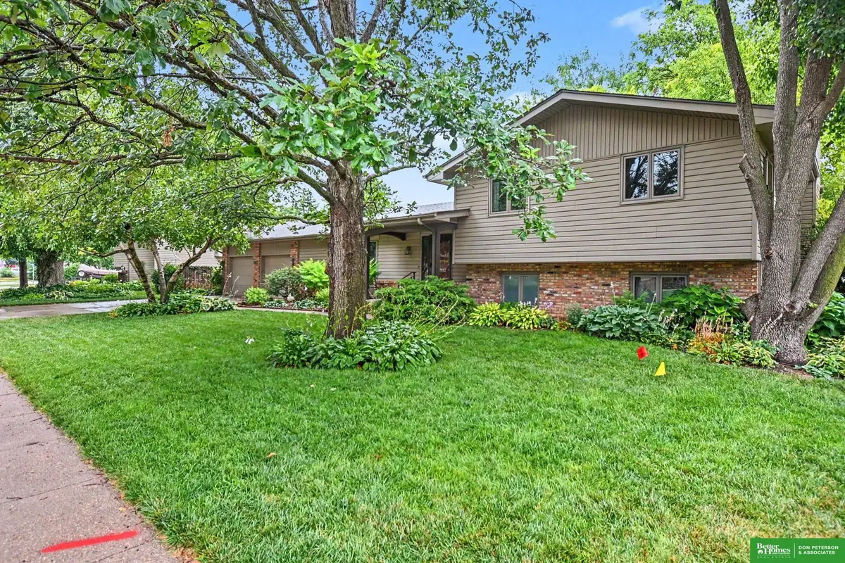 2012 Park Place Drive, Fremont, NE 68025 - #1