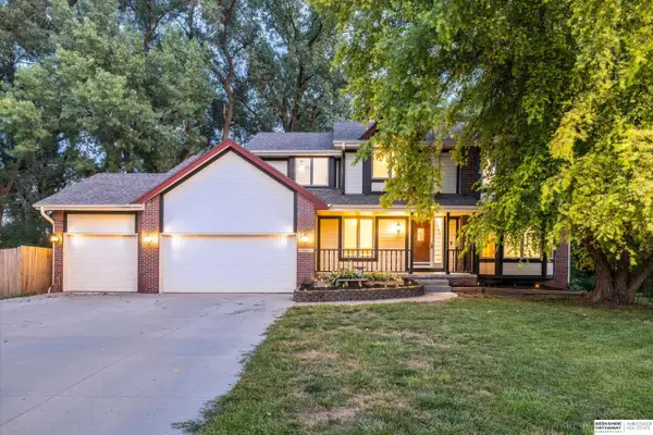 17327 P Street, Omaha, NE 68135