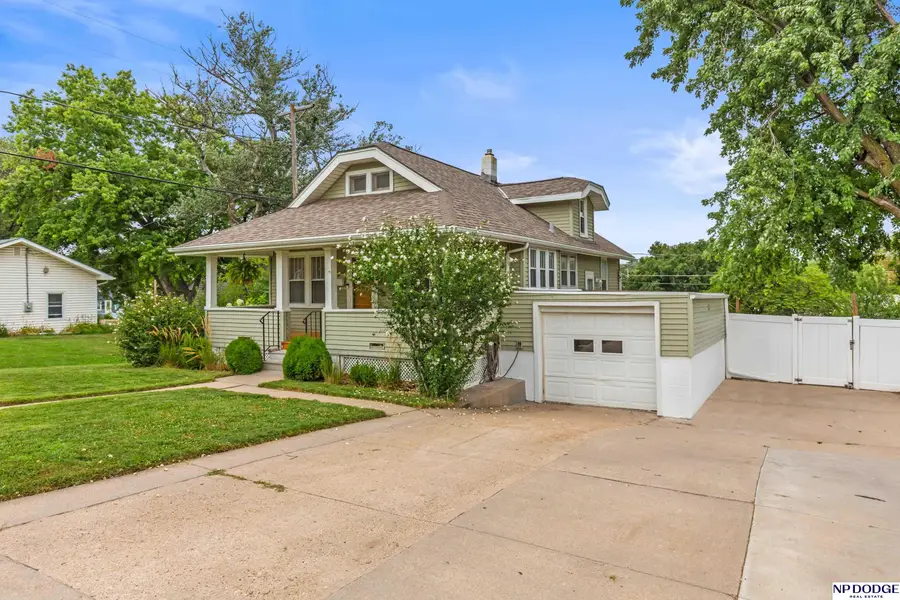 5880 Bancroft Street, Omaha, NE 68106 - #2