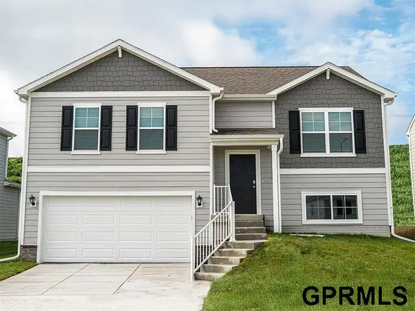 16313 Davidson Street, Omaha, NE 68007