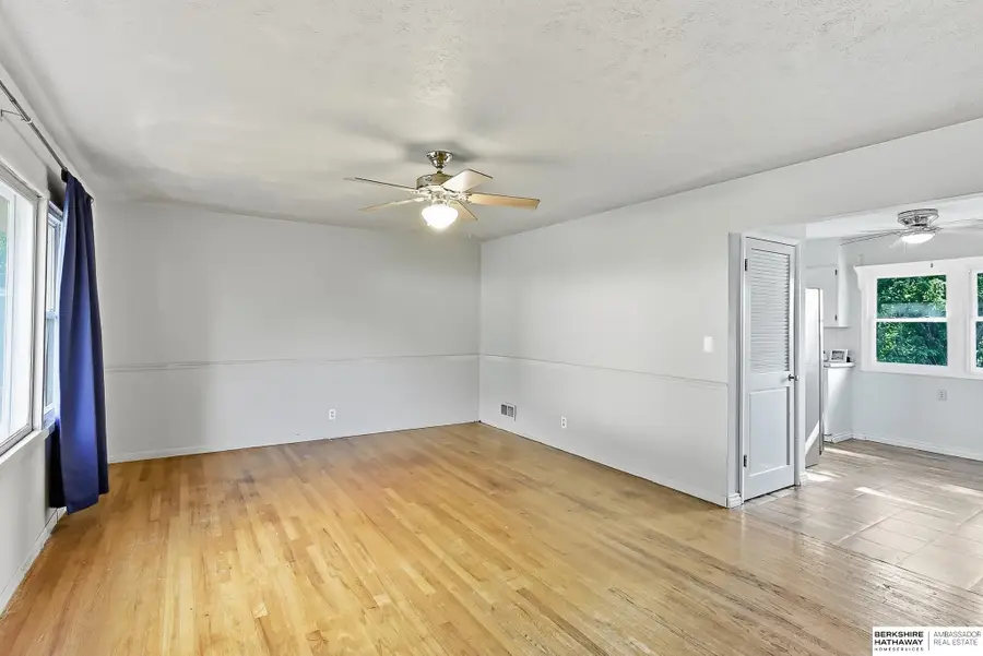 2101 Van Buren Street, Bellevue, NE 68005 - #3