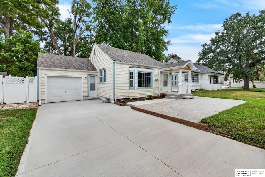 7205 Minne Lusa Boulevard, Omaha, NE 68112 - #3