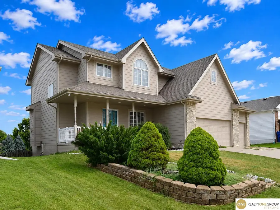 16530 Redwood Street, Omaha, NE 68136 - #2