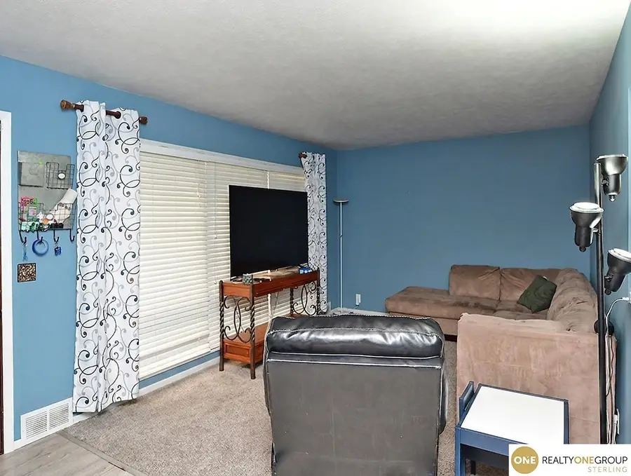2109 S 123 Avenue, Omaha, NE 68144 - #2