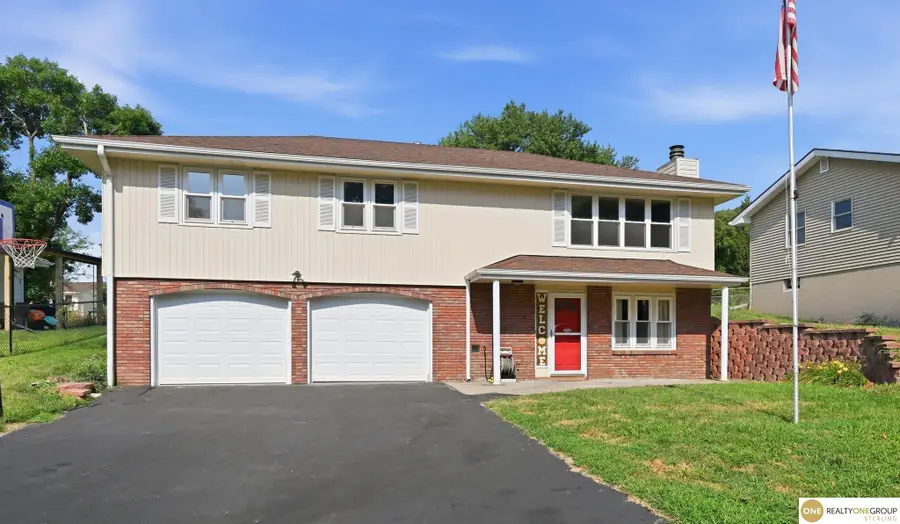 4118 N 94th Street, Omaha, NE 68134 - #2