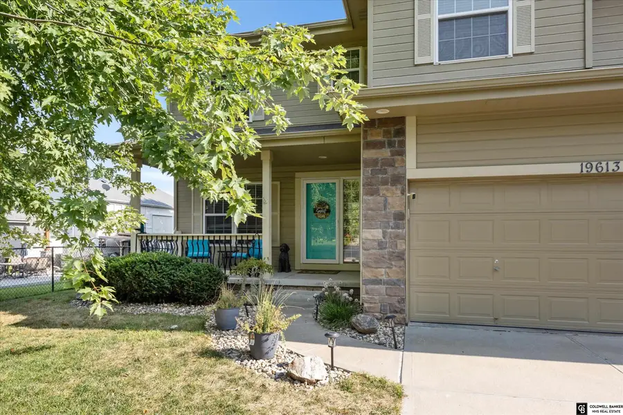 19613 Briggs Street, Omaha, NE 68130 - #2