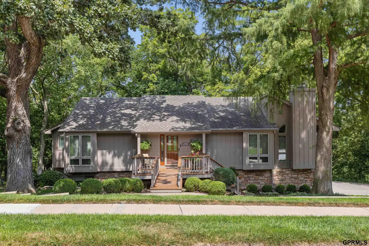 602 Dowding Court, Bellevue, NE 68005 - #1