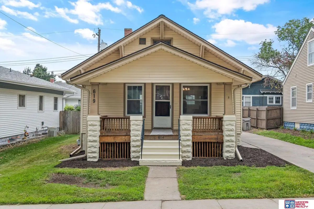 619 S 31st Street, Lincoln, NE 68510 - #1