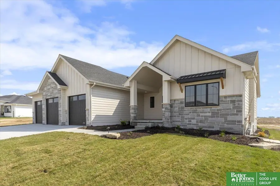 3651 S 218 Avenue, Elkhorn, NE 68022 - #3