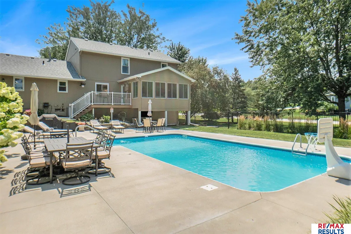 21938 Trailridge Boulevard, Elkhorn, NE 68022 - #1