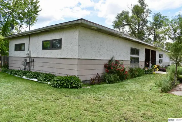 711-721 Walnut Street, North Bend, NE 68649