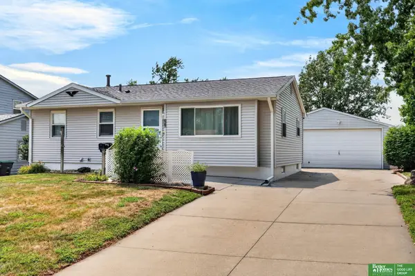 3414 S 121st Street, Omaha, NE 68144