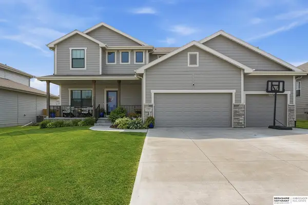 19821 Briar Street, Gretna, NE 68028