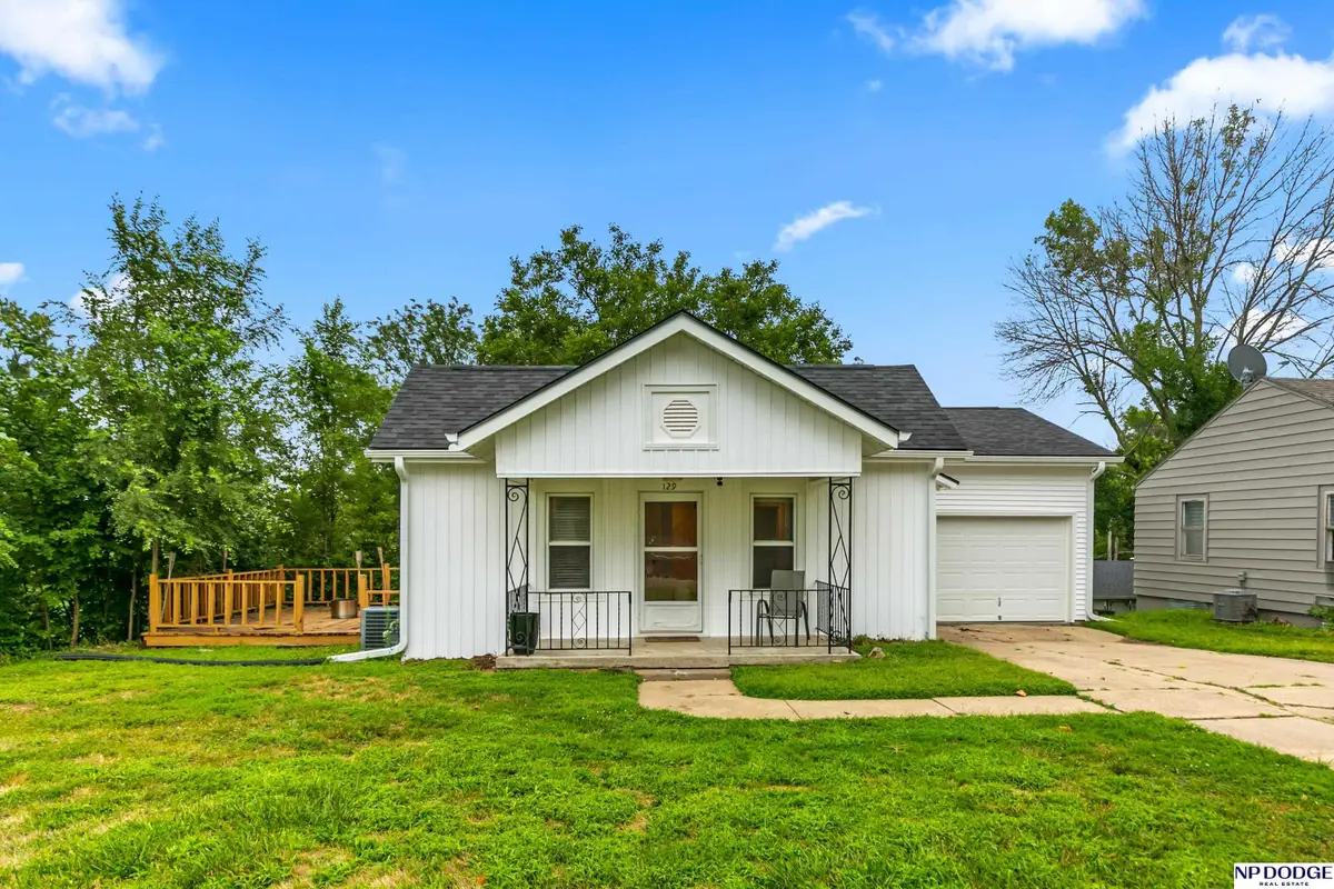 129 N Stark Street, Bennington, NE 68007 - #1