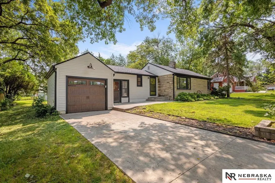 2240 S 50th Street, Lincoln, NE 68506 - #2