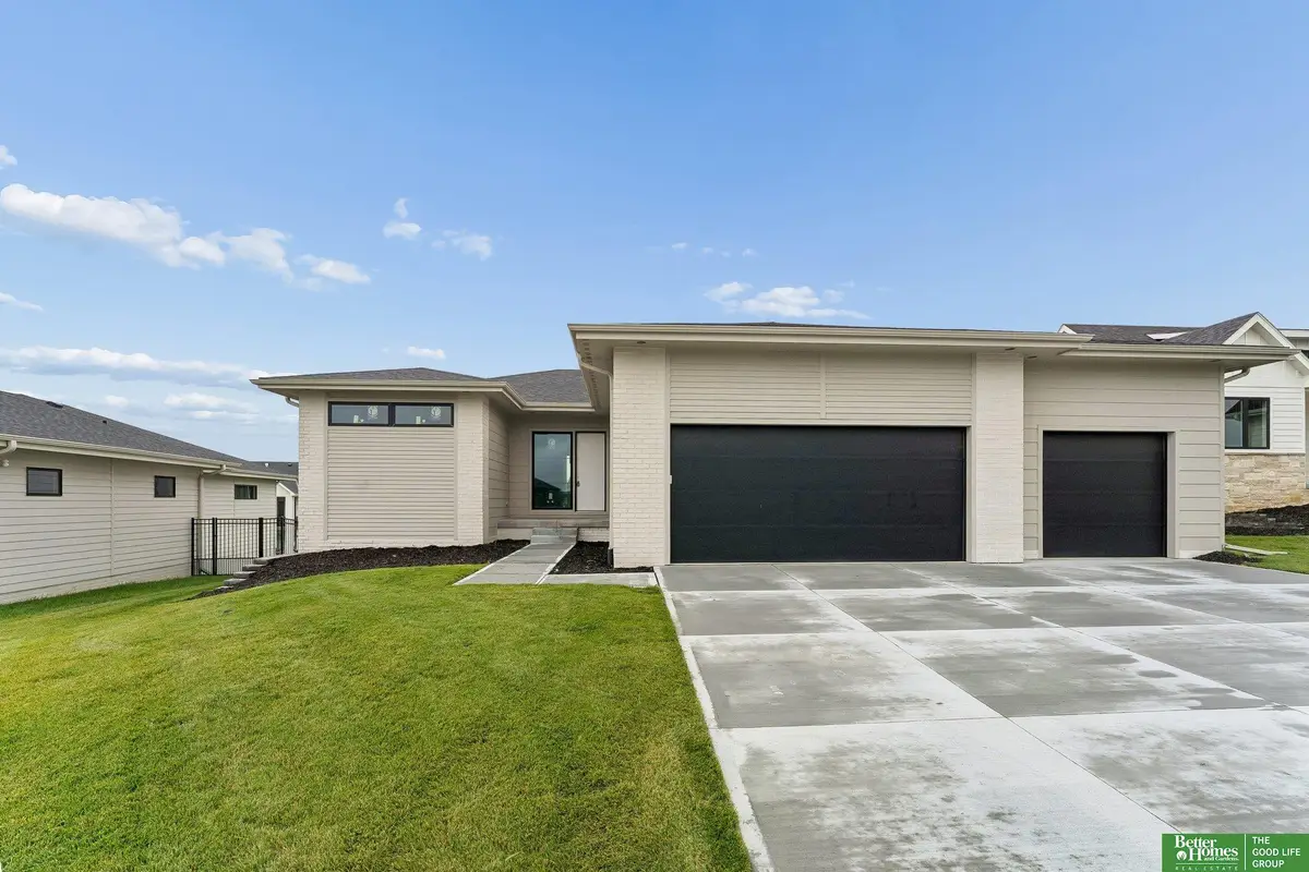 3310 S 212th Street, Elkhorn, NE 68022 - #1