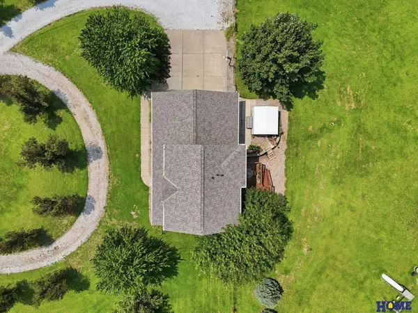 1100 Gailyn Circle, Lincoln, NE 68523