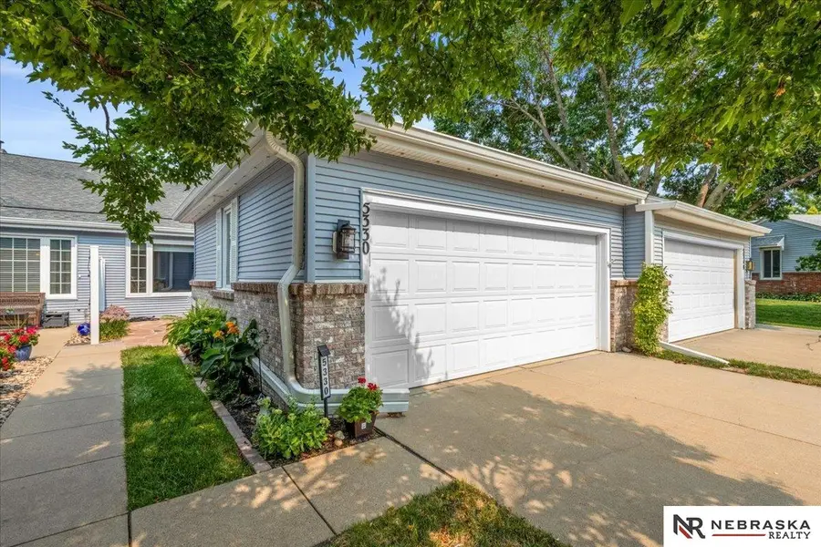 5330 Thies Cove Drive, Lincoln, NE 68516 - #2