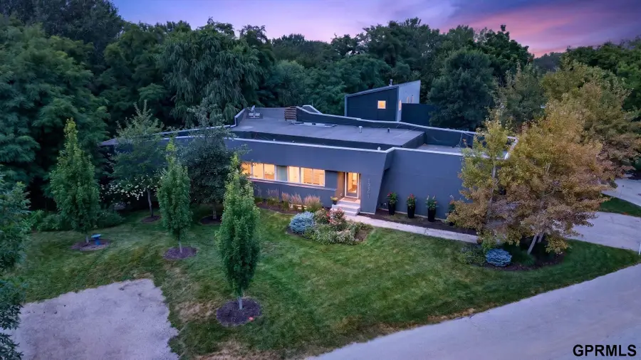 13481 Ogden Plaza Circle, Omaha, NE 68164 - #2